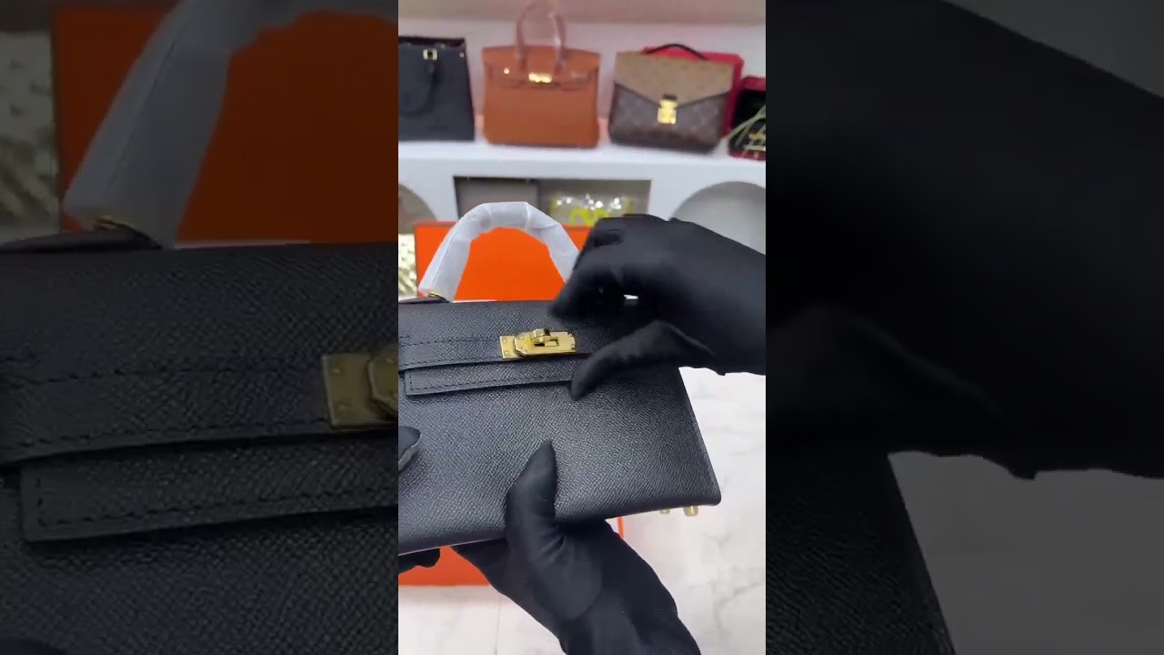 A BLACK EPSOM LEATHER MINIKELLY 20 I WITH GOLDHARDWARE