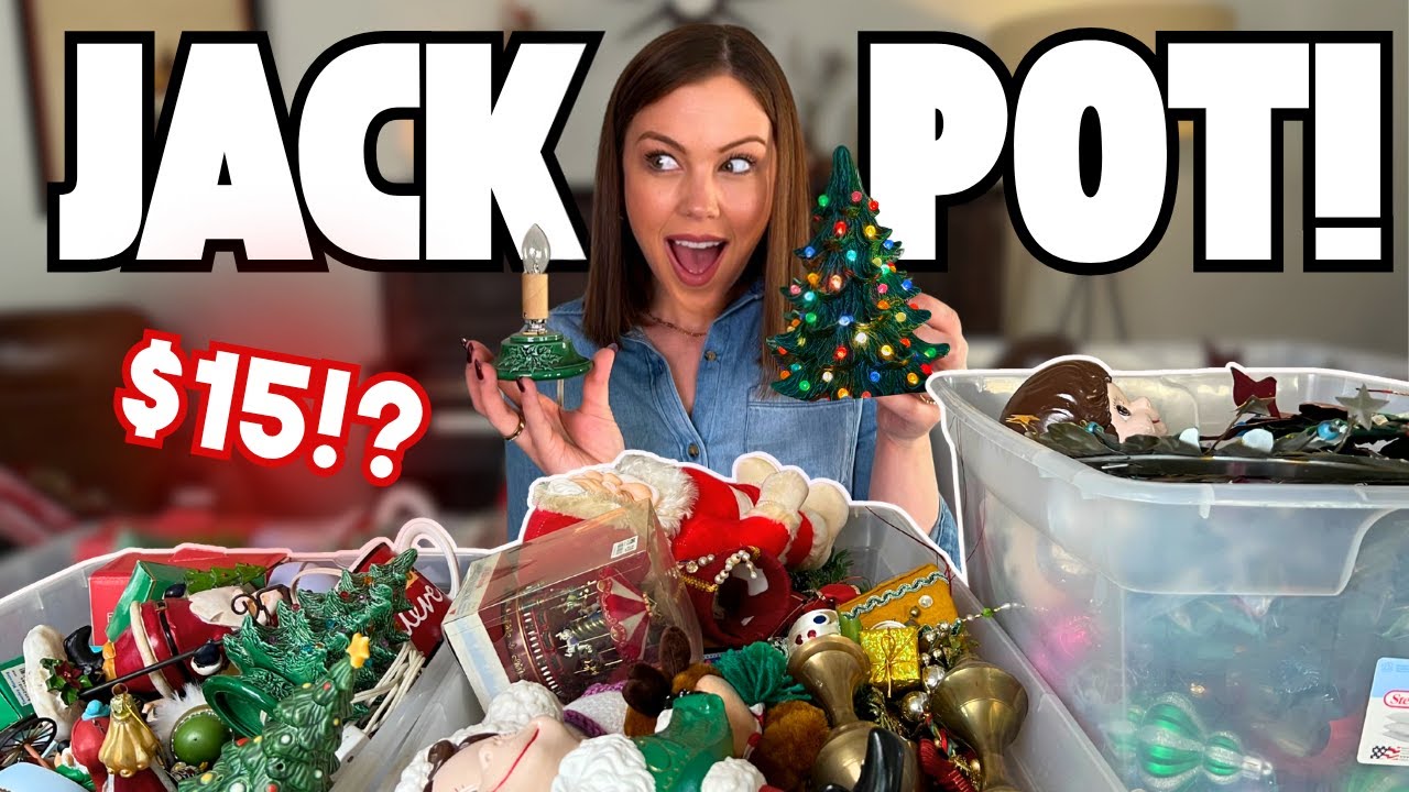 She said $15… for EVERYTHING?! (Vintage Christmas Haul!)