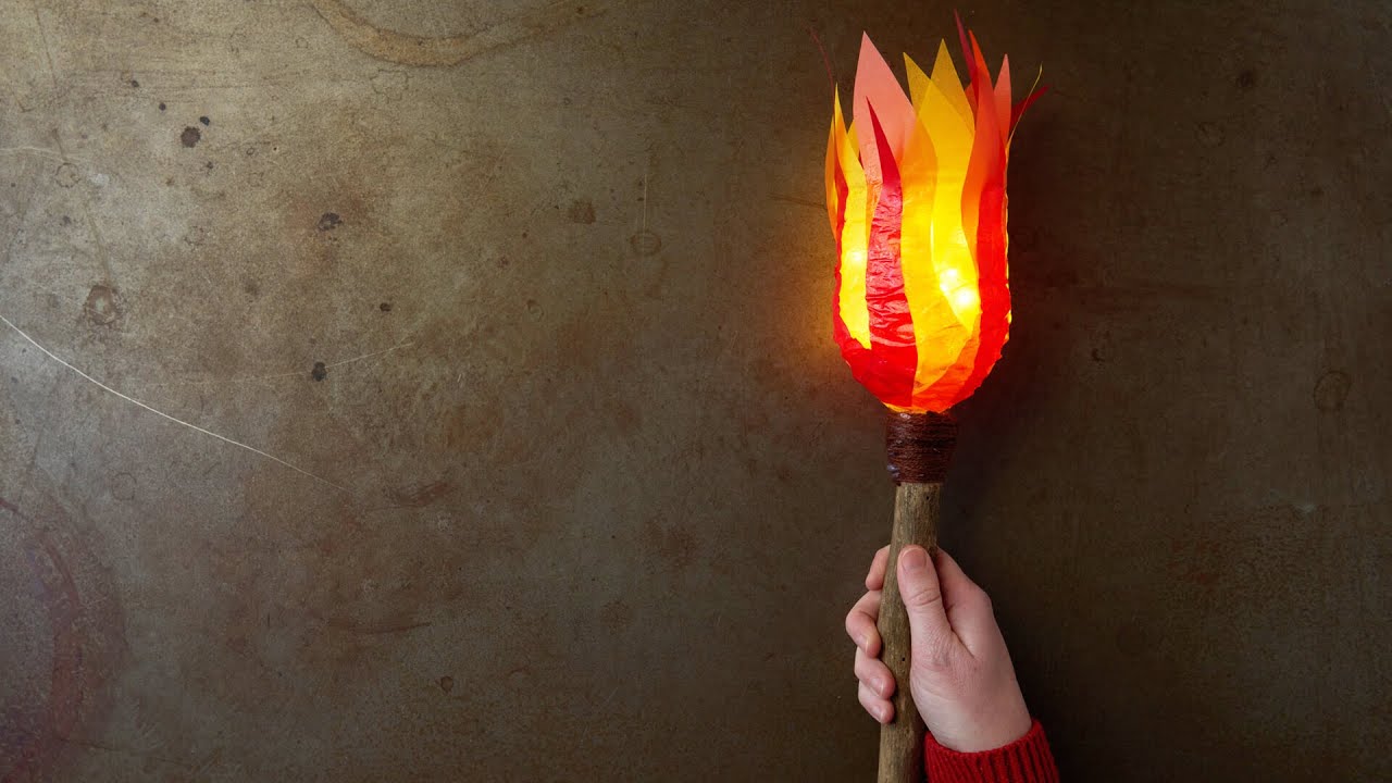Fackel aus PET-Flaschen basteln | Kreative Upcycling-Laterne f&uuml;r St. Martin