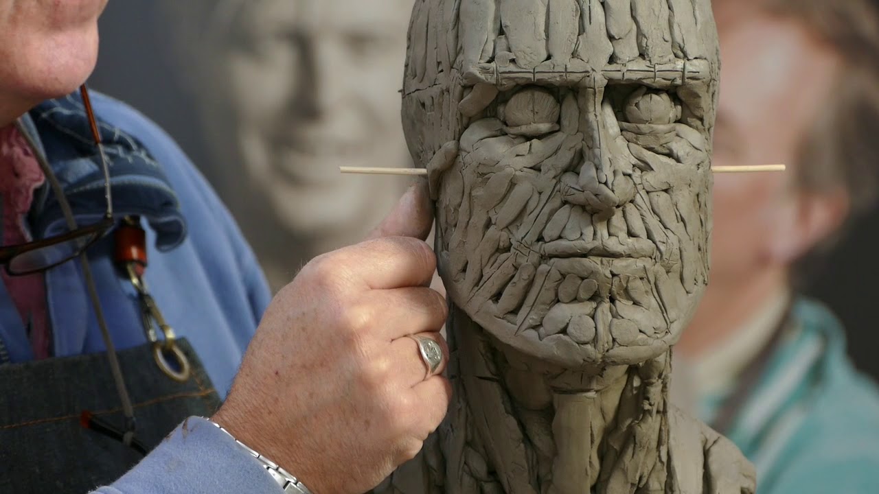 How and Why we use' Linear Strokes' in sculpture - 31 Oct 18