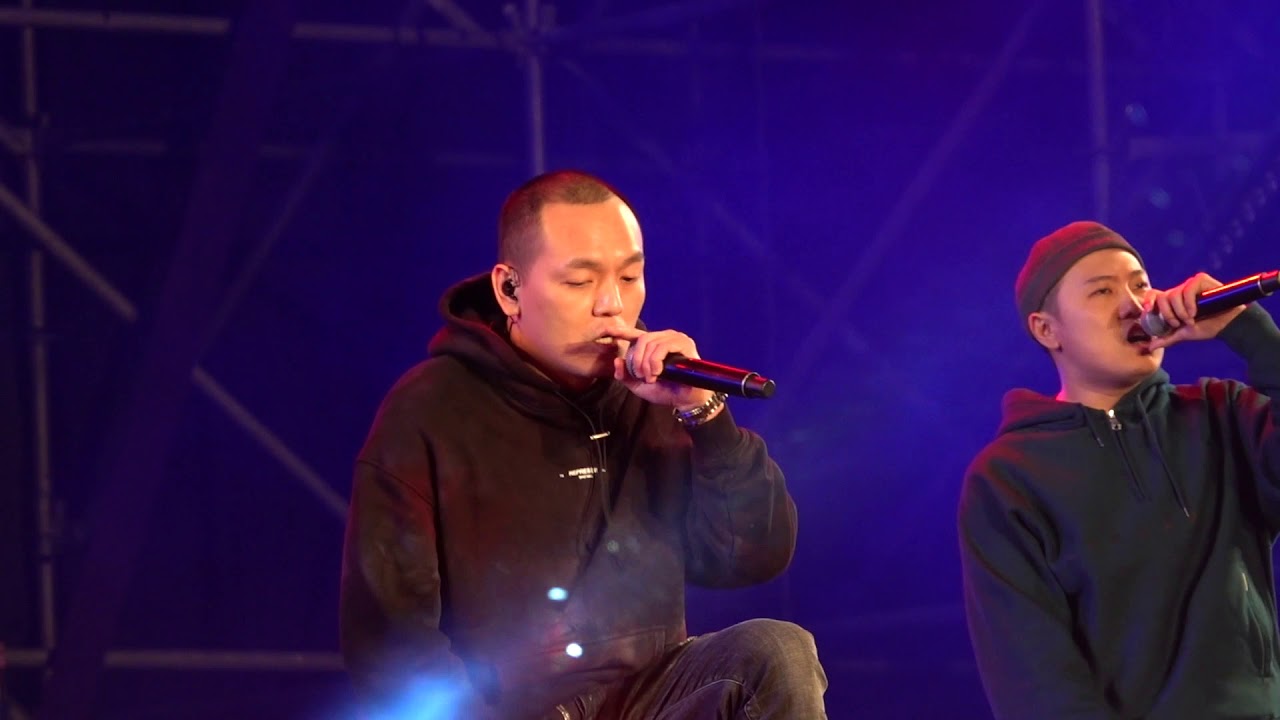 Namewee黃明志 ft. 911玖壹壹 - OH MY GOD!【2019桃園鐵玫瑰國際音樂節 鐵粉搖滾趴】