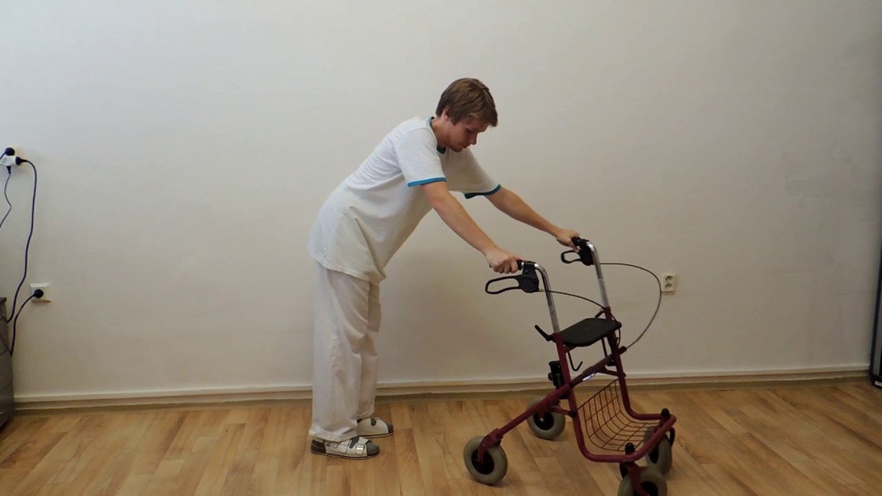 Nácvik chůze s pomůckami