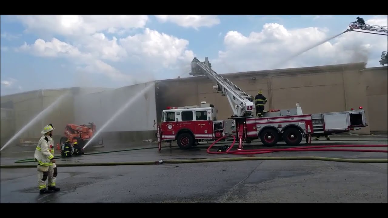 4 Alarm Fire A&D Cold Storage With WFD and Udizzy1969