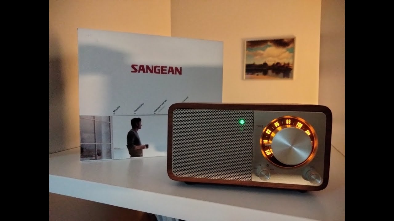 Sangean WR-7 Cherry / Portable FM & Bluetooth Radio with built in battery