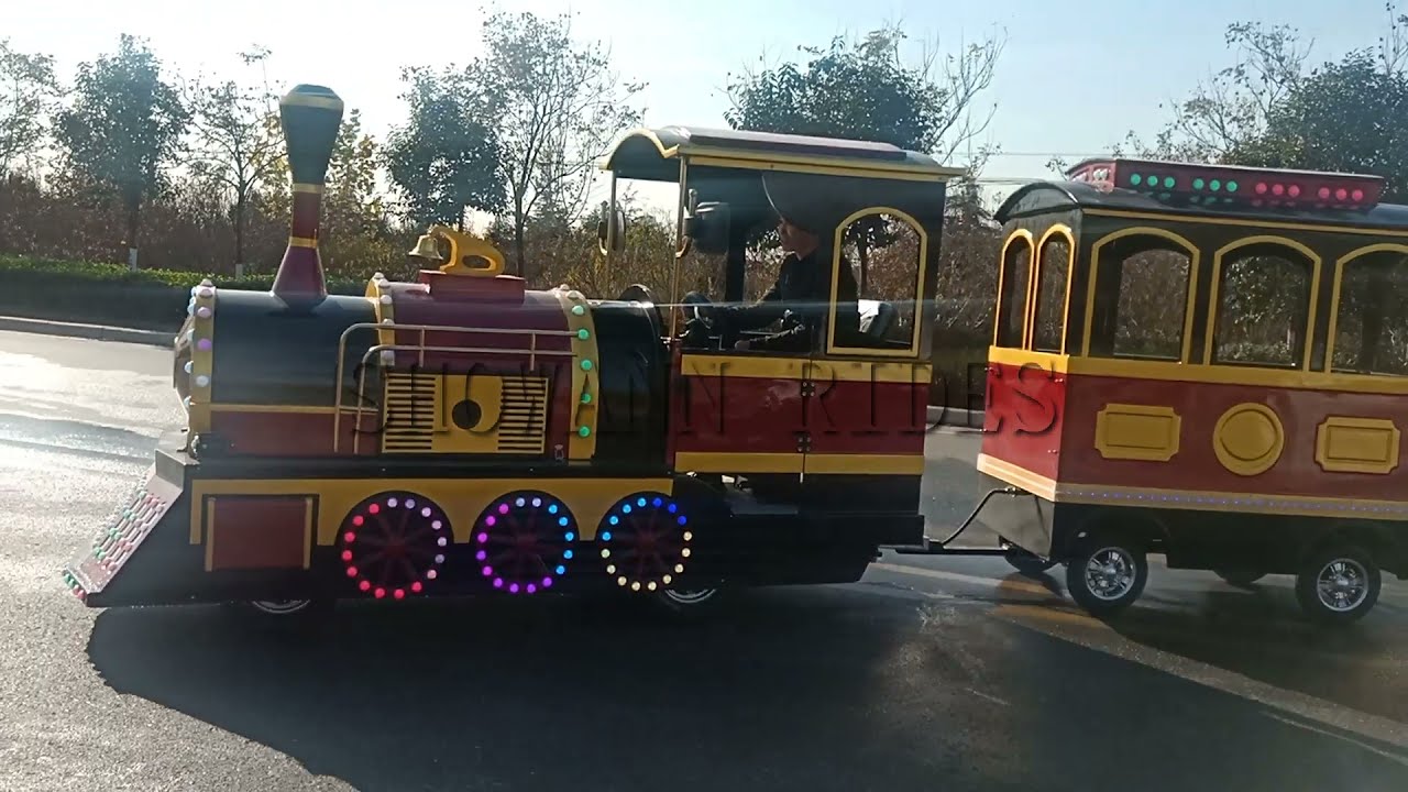 Shopping mall mini trackless train rides electric tourist train for sale