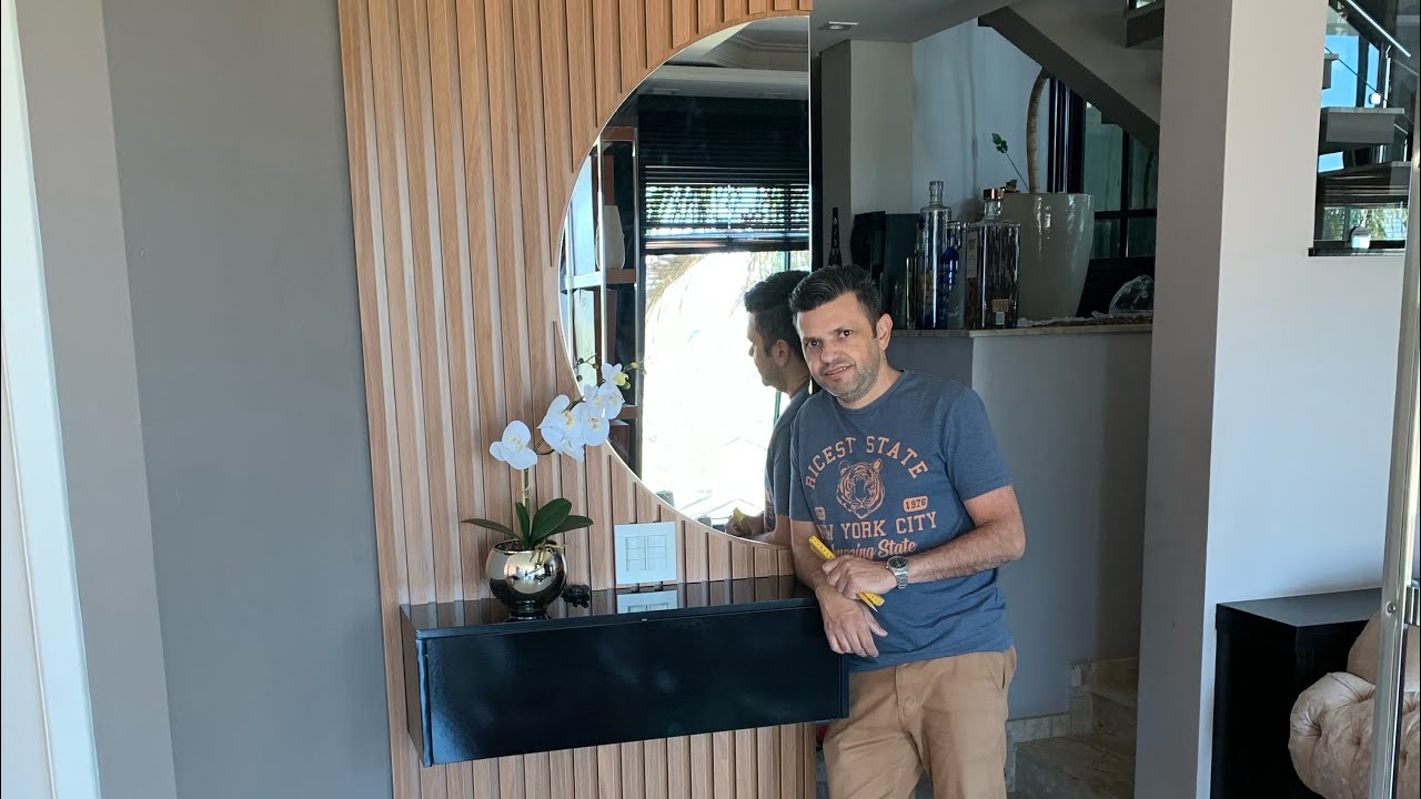 Fazendo painel ripado-com espelho meia lua.