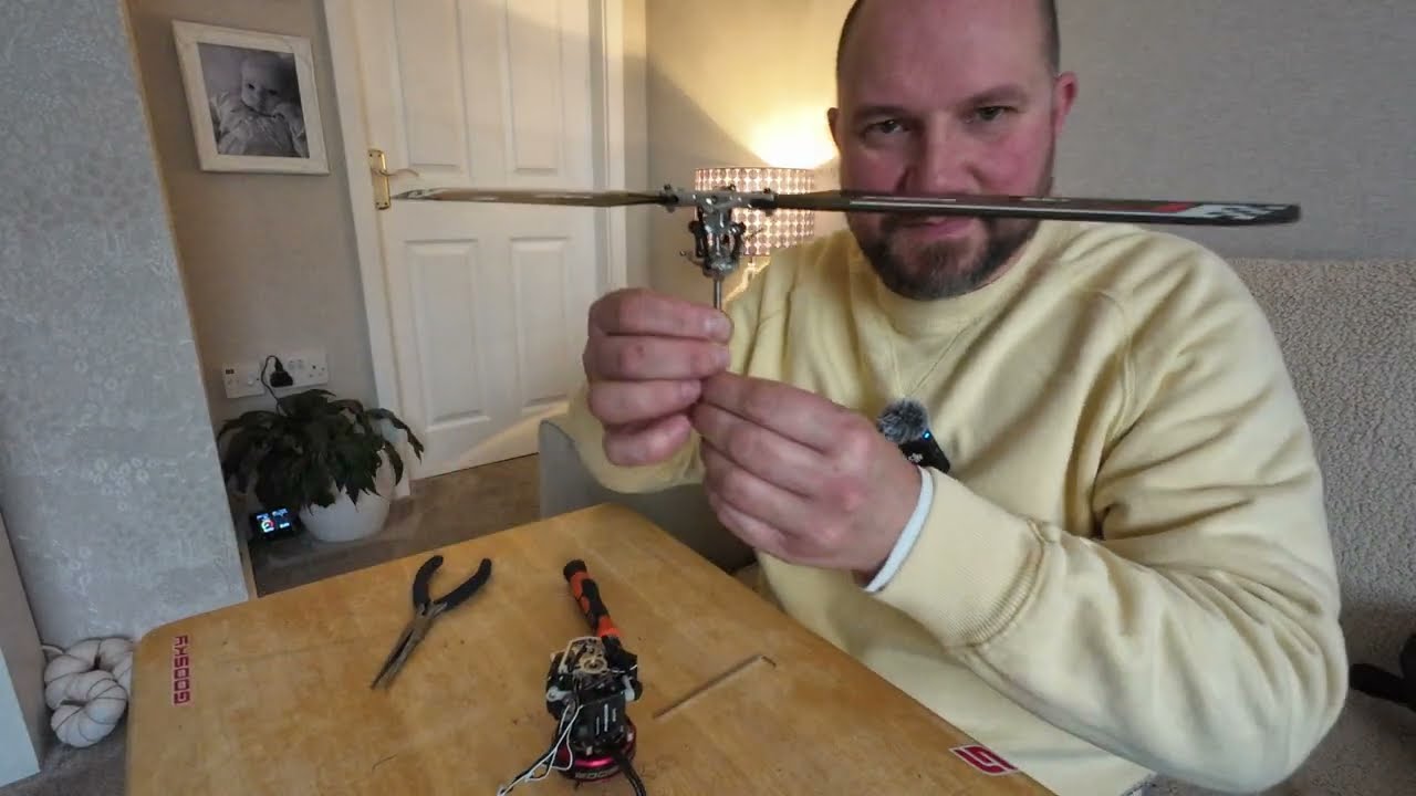 Goosky S2 MAX RC Helicopter main shaft replacement  #goosky #rchelicopter 