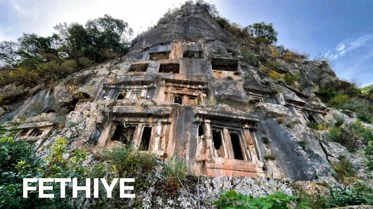 Fethiye’nin MERKEZ’inde Tarih Turu- 2500 yıllık Likçe ve 300 yıllık ingilizce yazılar.