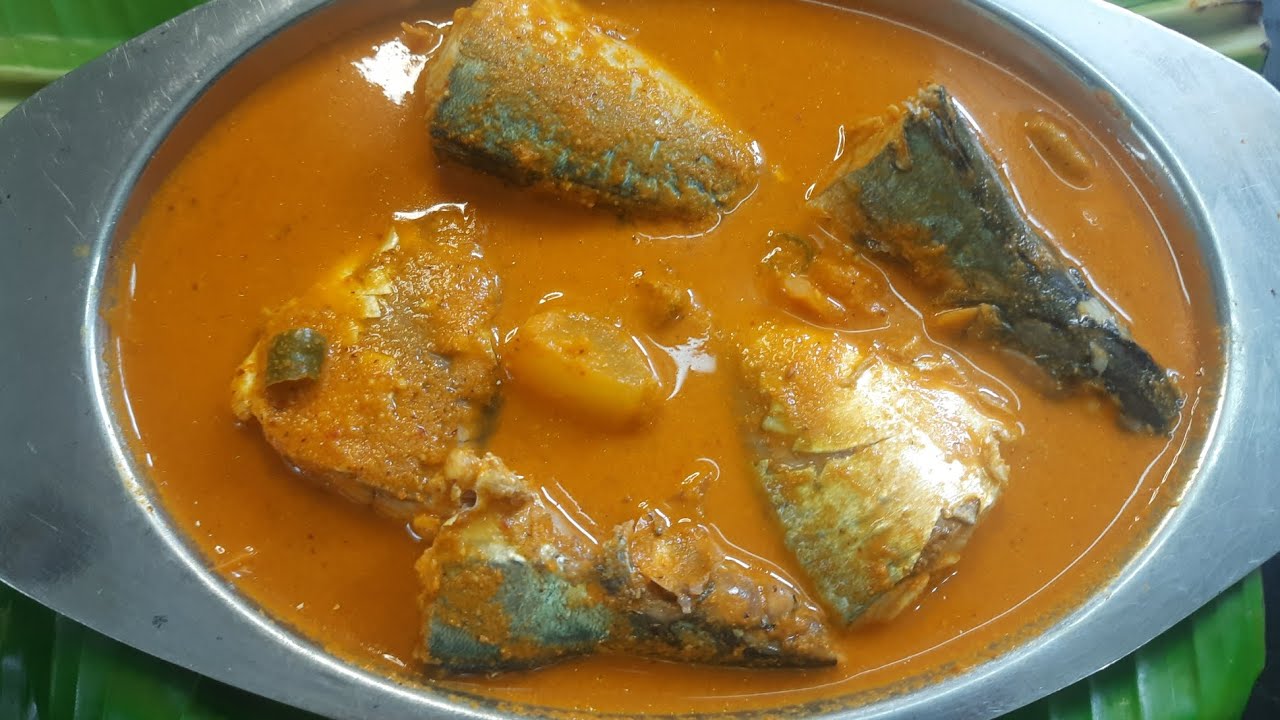 Tulunadu special Bangude Rasa with  Kaae Kukku/ Mangalore Mackerel gravy with raw mango