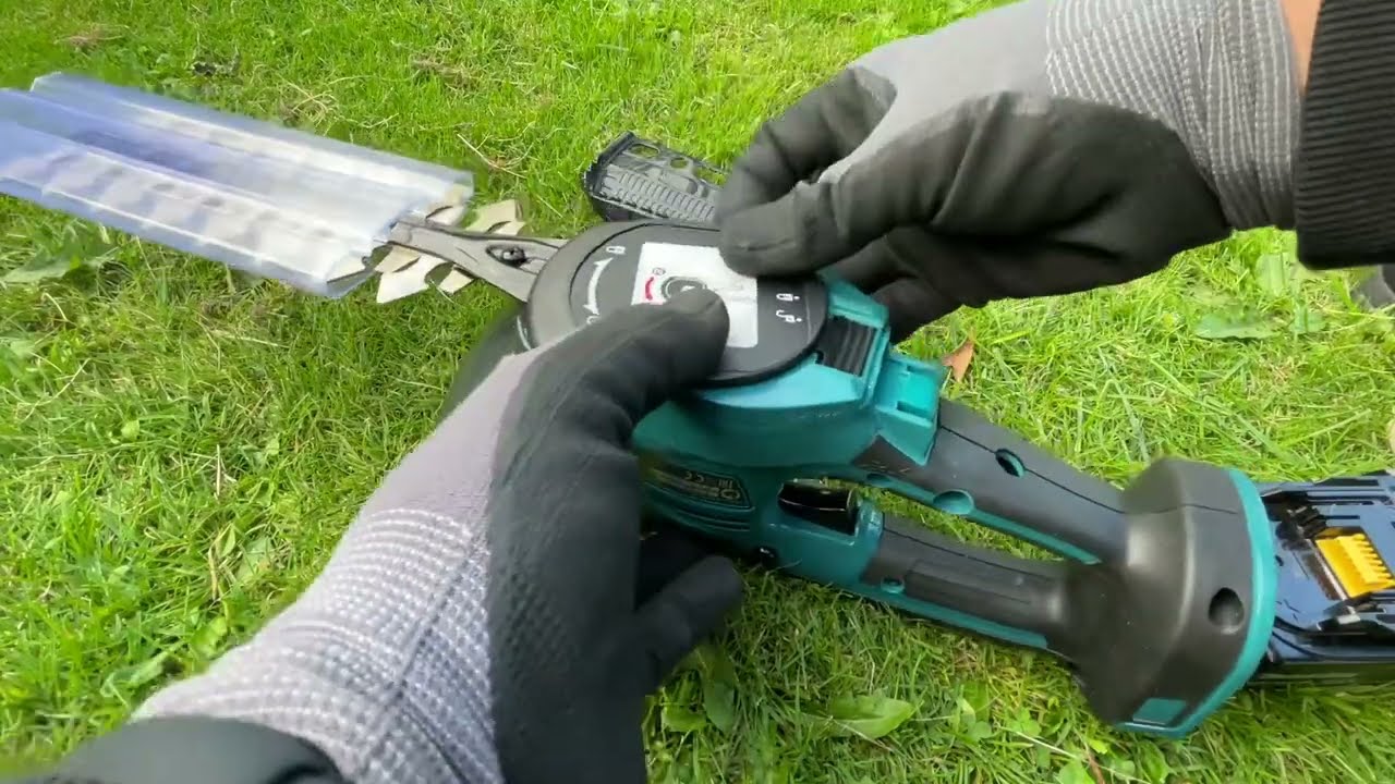 How to transform a Grass Shear into a Hedge Trimmer - Makita XMU04ZX 18V LXT Cordless DIY
