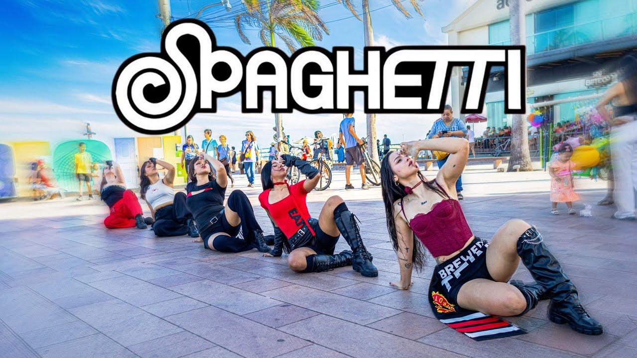 [K-POP IN PUBLIC ]  LE SSERAFIM (르세라핌) - 