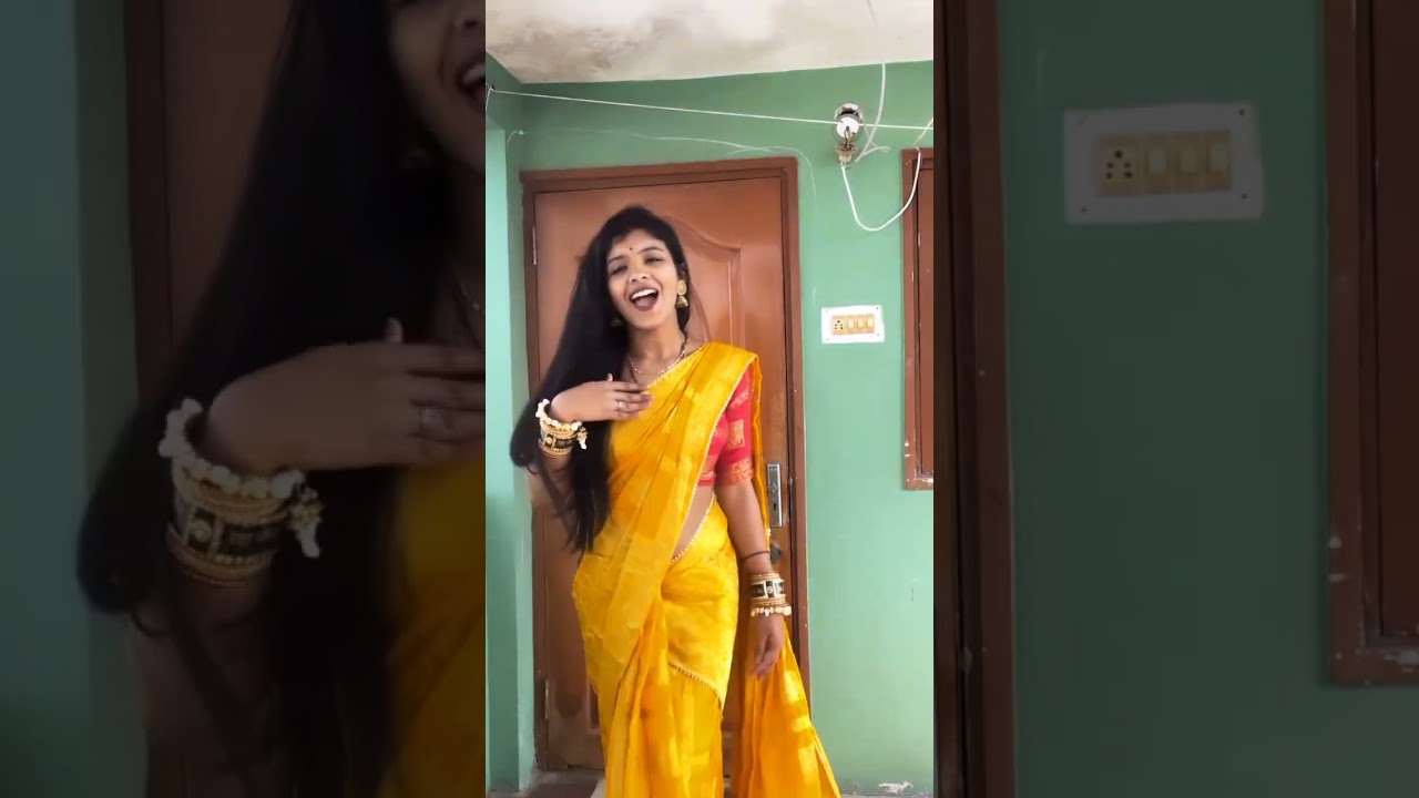 Kab aayega tu itna batade|reels|instagram reels|aditi karma reels new|aditi karma vlog#shorts#viral
