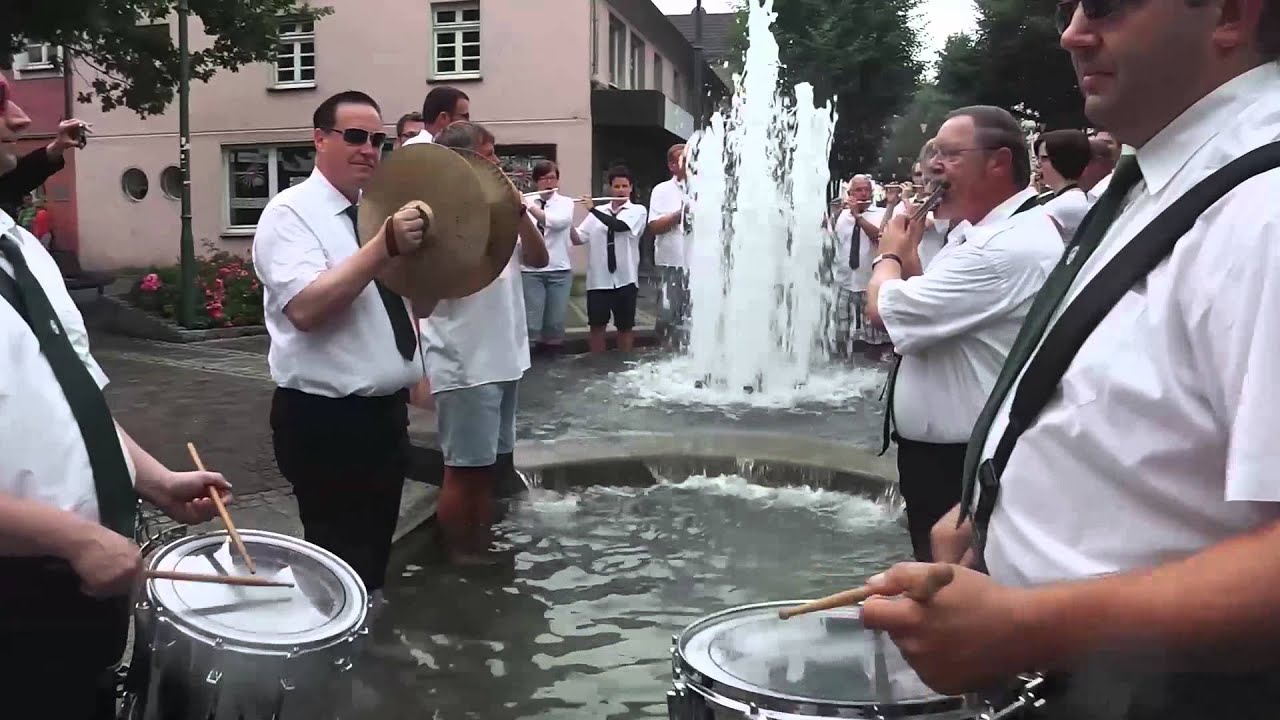 Cold Water Challenge 2014 - Tambourkorps Sundern
