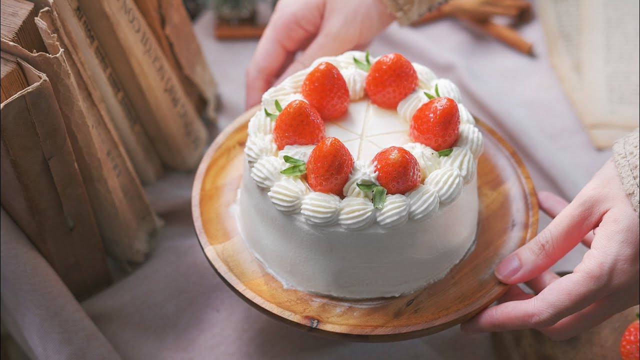 (Không cần lò) Hướng dẫn làm Bánh kem Dâu Tây kiểu Nhật | JAPANESE STRAWBERRY SHORTCAKE