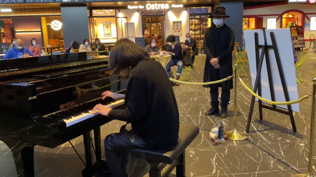 【ピアノ演奏】憧れの菊池亮太さんの前でクラシック近現代メドレーを弾いたら、まさかの反応に会場騒然⁉︎【ストリートピアノ】