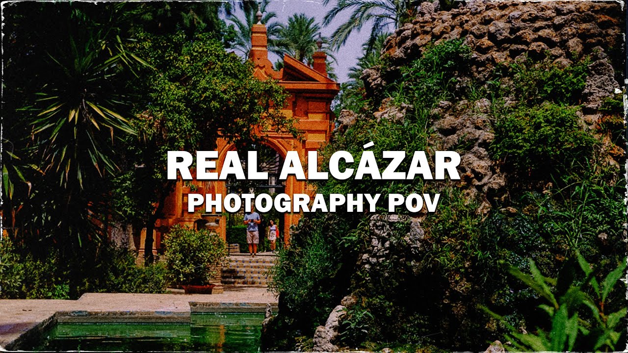 Street Photography POV Inside Sevilla’s Royal Alcázar