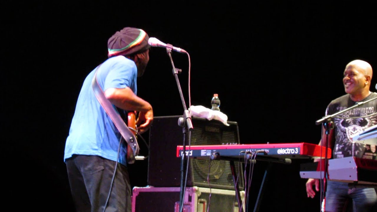 Victor Wooten Band - No Time