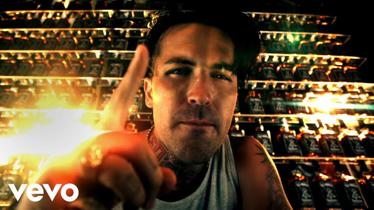 Yelawolf - Hard White (Up In The Club) ft. Lil Jon