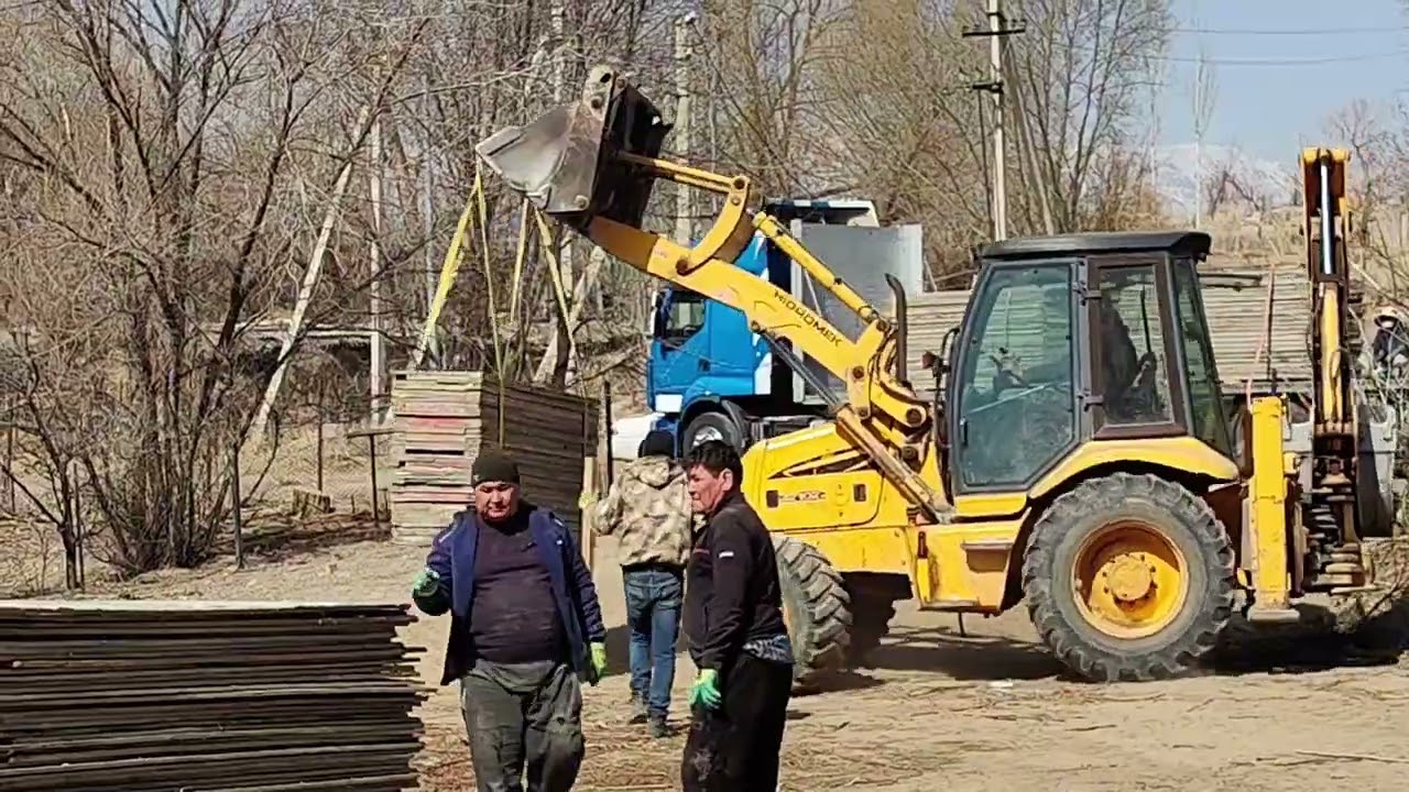 A short video showing the construction progress of the first building of Golden Saddle Lodge.