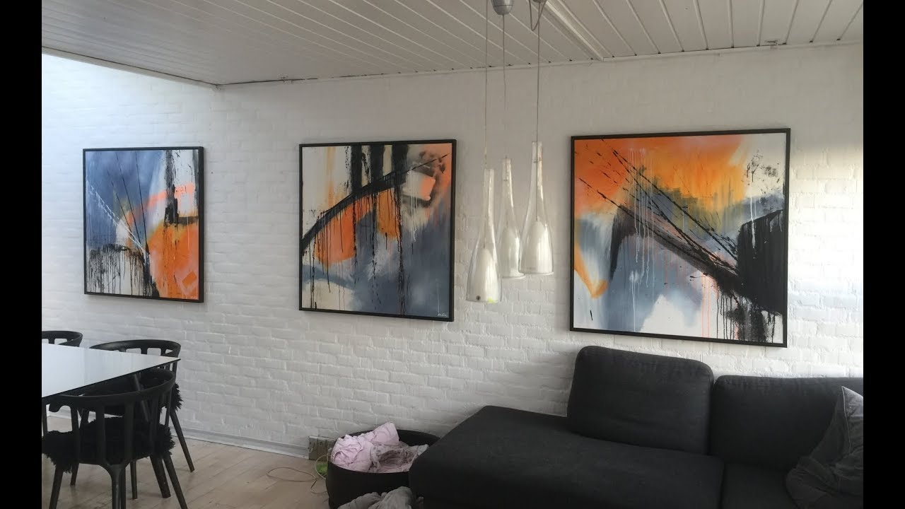 En serie på tre malerier bliver til.