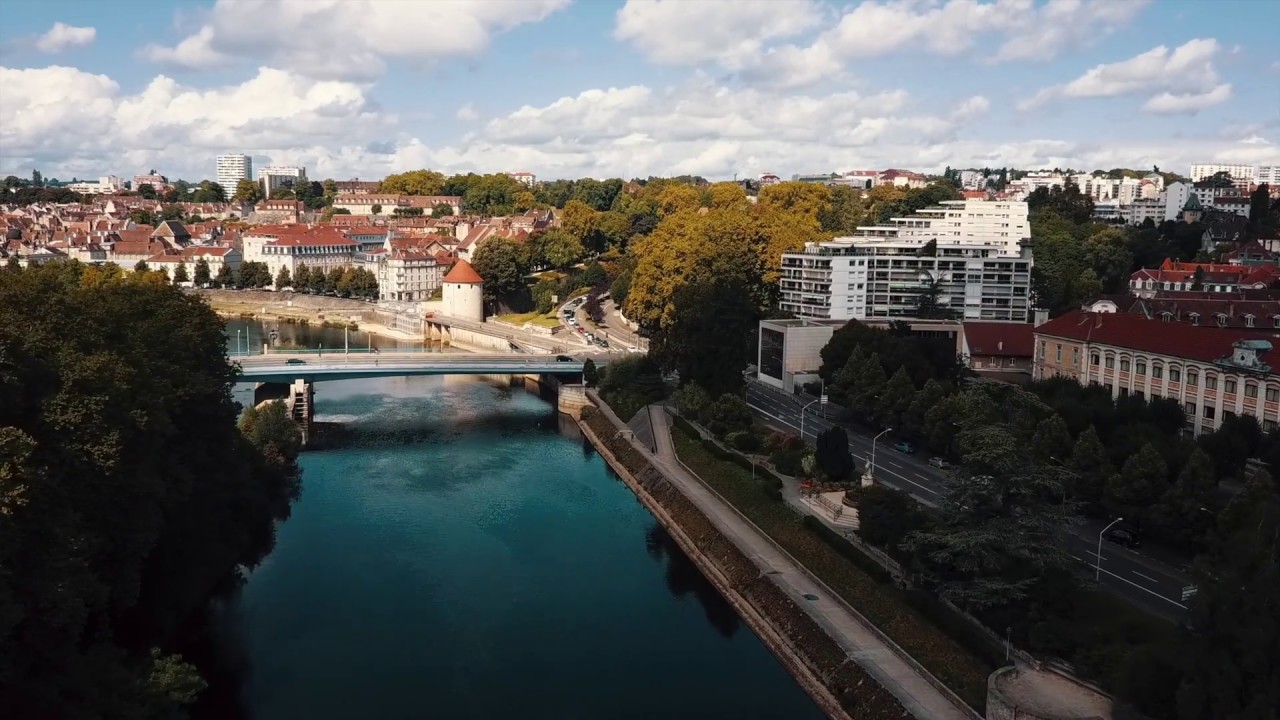 Survol de Besançon - Drone