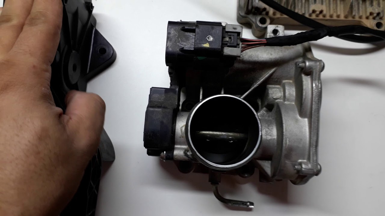 Corsa não acelera, depois do reparo voltou acelerar