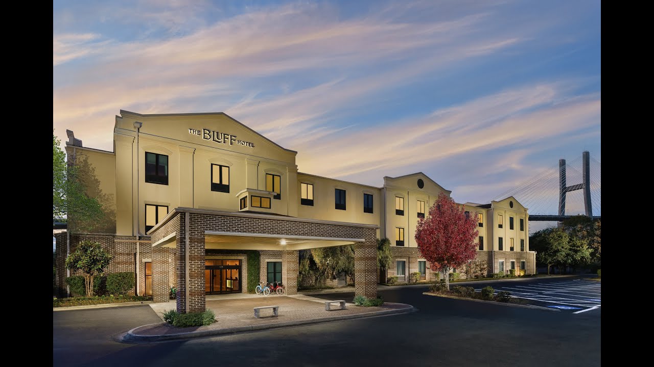 The Bluff Hotel Savannah Historic District