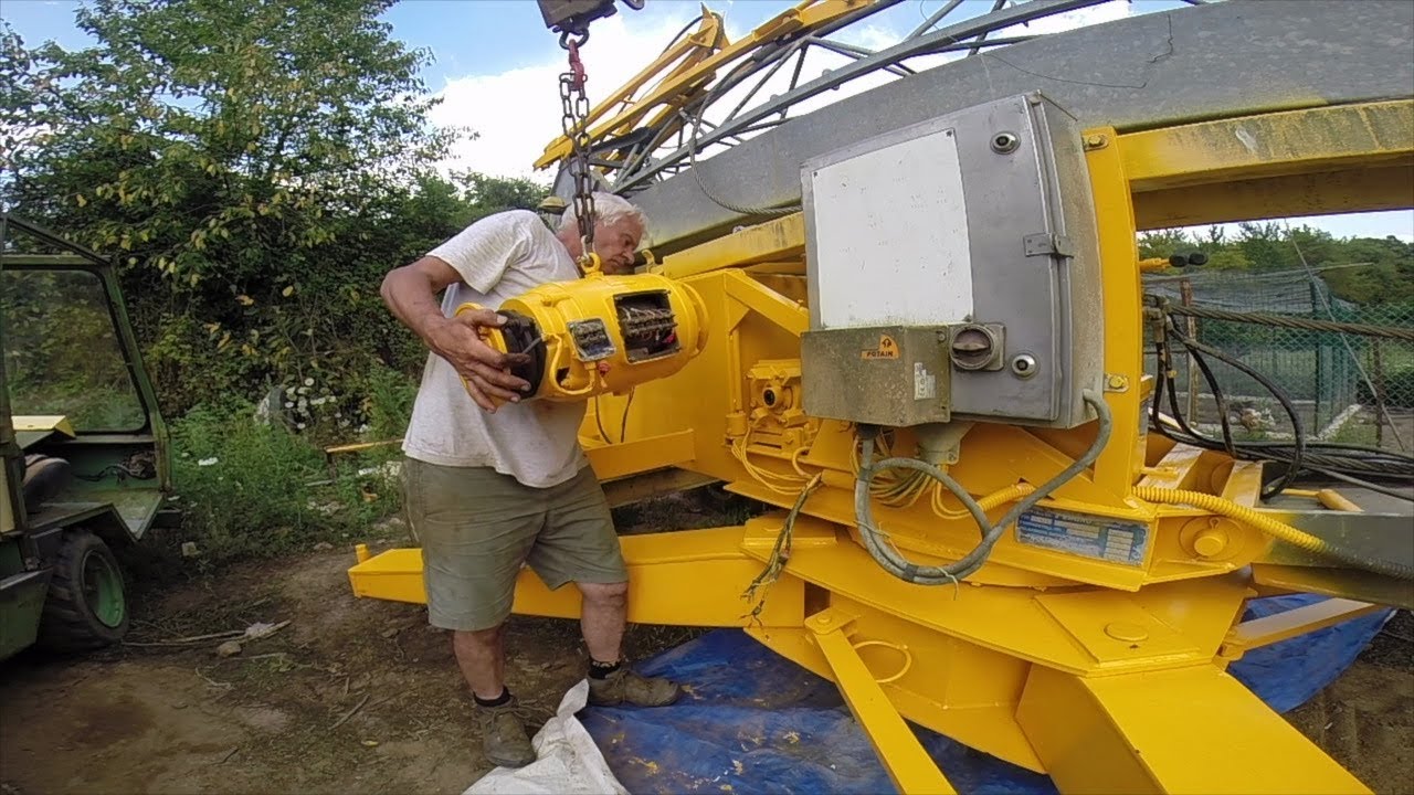 Restauration d'une grue Potain 8/10