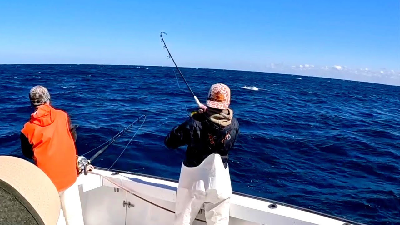 SIX DAYS (4 HOURS) BLUEFIN TUNA FISHING