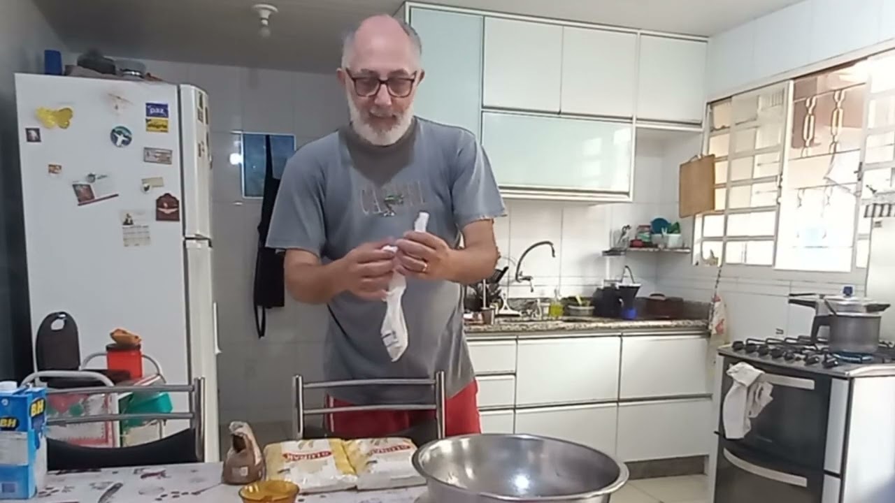 Pão Caseiro - Primeira parte da Receita