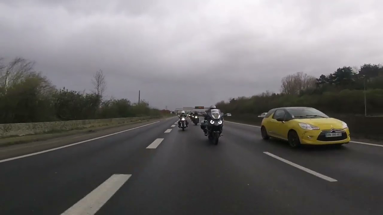 en route vers la manif ffmc 76 250323 ammdf