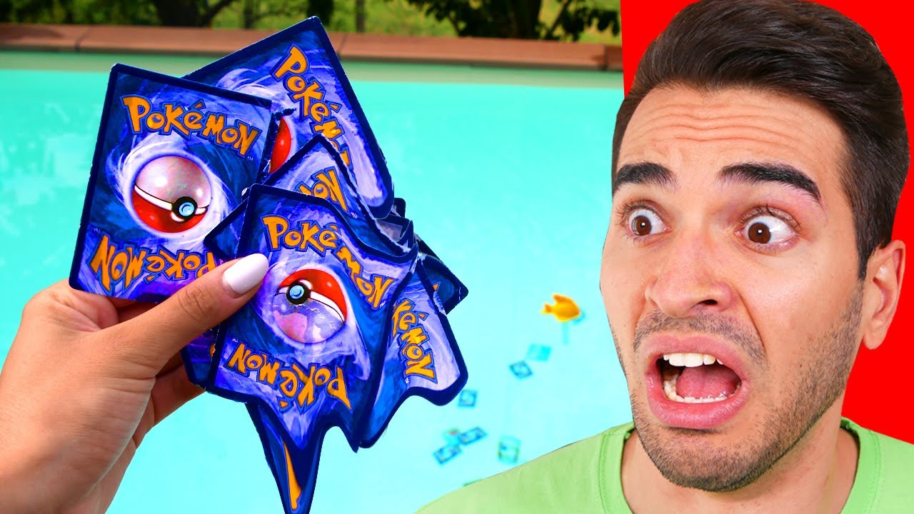 SCHERZO A MOLLY - BUTTO LE SUE CARTE DEI POKEMON IN PISCINA