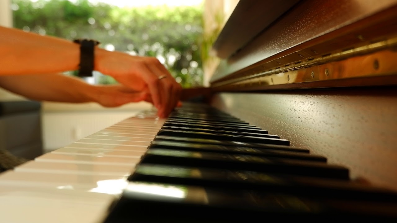 Cello Time Joggers 23. Fiddle Time Joggers 22. SLOW Piano Accompaniment. Clare's Song. Blackwell.