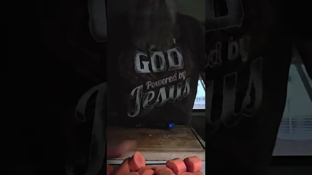 Get ur done cooking glorifying the Lord Jesus off grid 