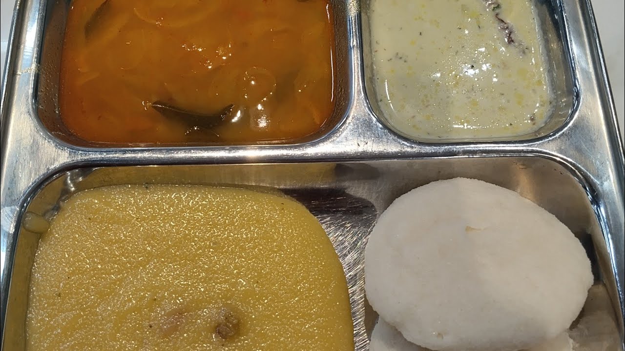 Raju Chauraseya  UP 55 is liveraju#food #lifeisbutadream #cooking #foodie yah hamara live video