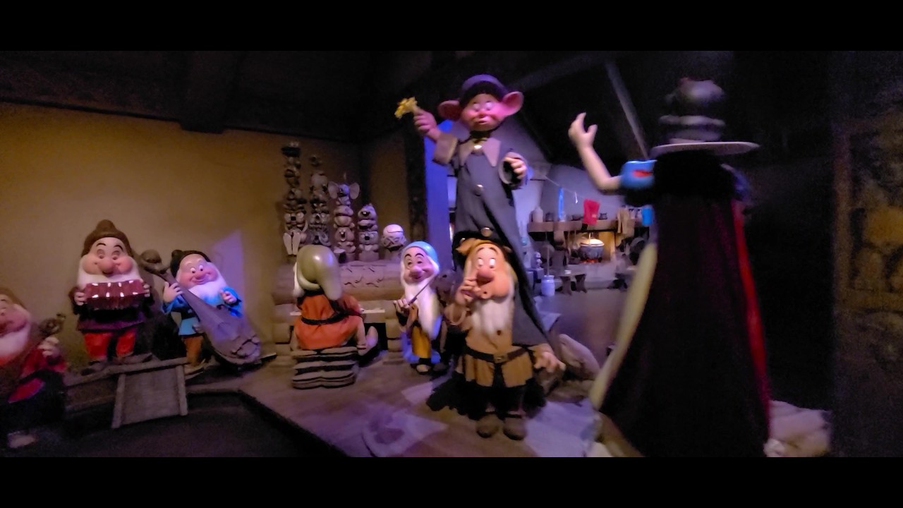 LA VLOG 31 - Snow White's Enchanted Wish @ Disneyland. 02/23/26.