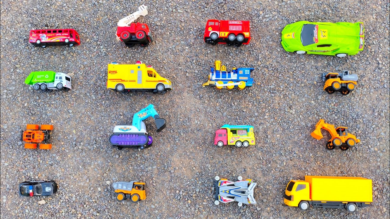 Mencari Mainan Mobil Forklift, Truk Oleng, Mobil Balap, Mobil Polisi, Truk Molen, Kereta, Ambulance