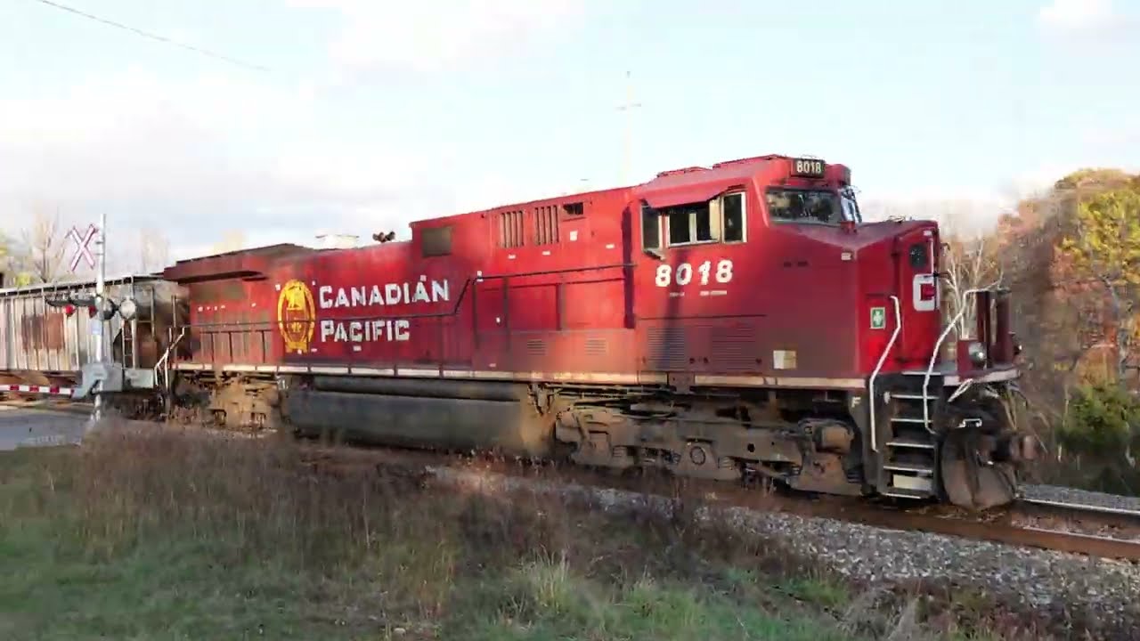 Oct 2025 CPKC 529 eastbound with end DPU passing mile 59 on the Galt sub