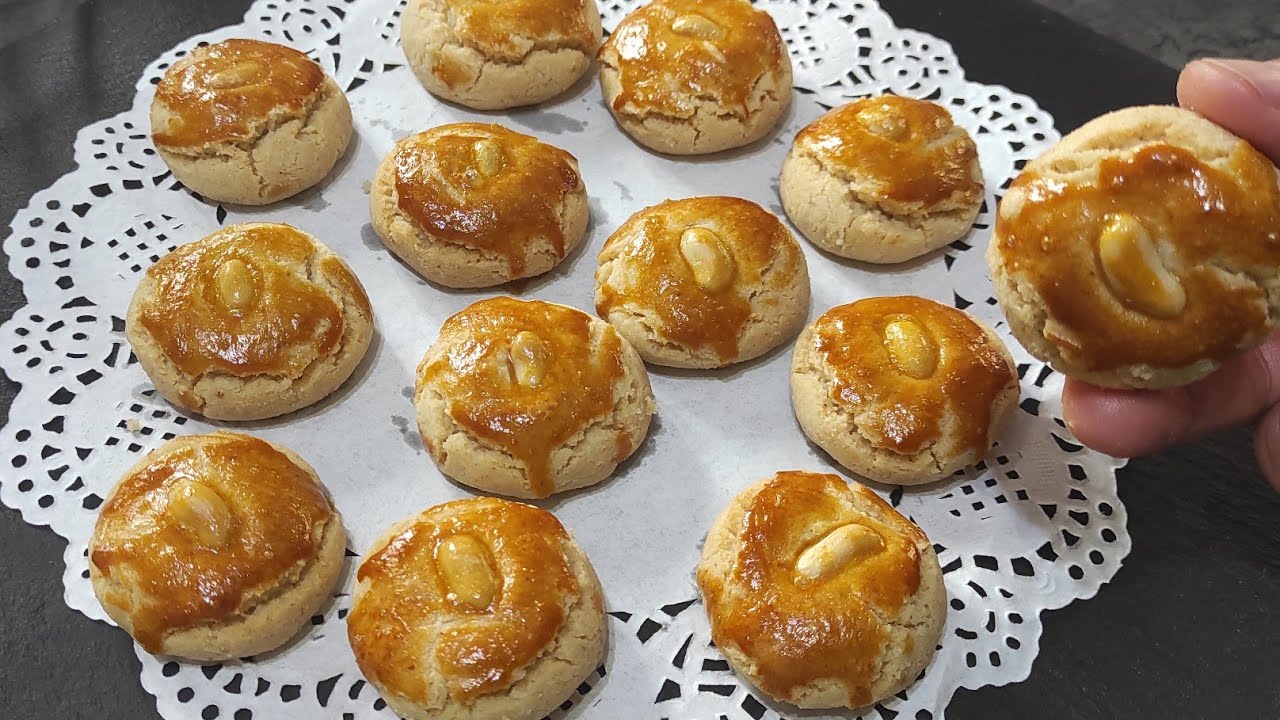 Prendi un po di arachidi e prepara questi deliziosi biscotti, che si sciolgono in bocca حلوة العيد