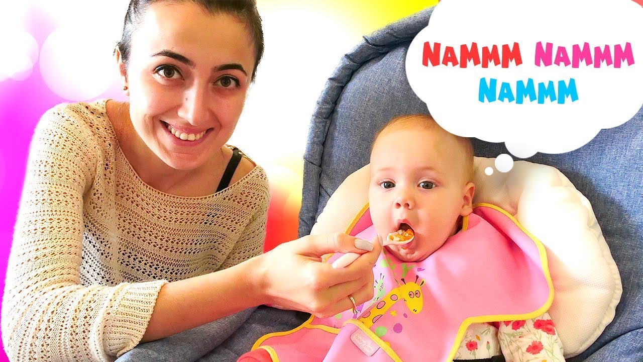 Anne Vlog. Sevcan Derin için tavuk suyuna çorba yapıyor! Bebek bakma videosu