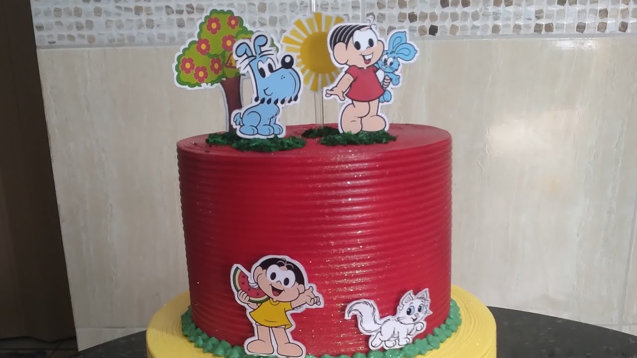 Decorando e estruturando um bolo de andar tema Turma da Mônica
