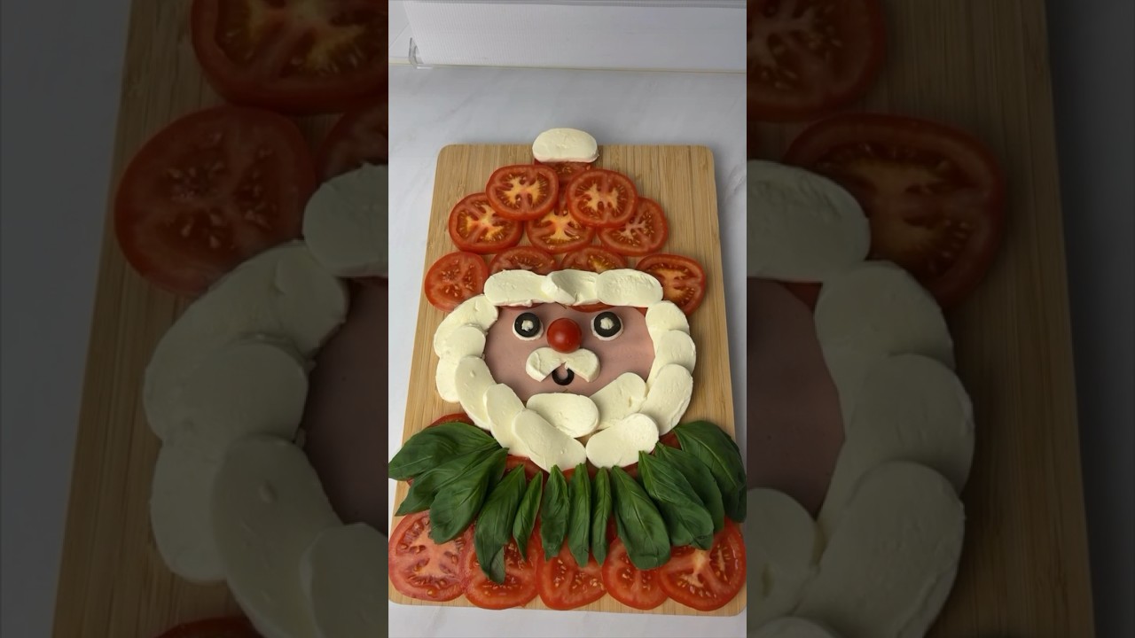 Tomate Mozarella mal anders! 🎅🏼 Probiert es aus! #xmasfood #weihnachten #easyrecipe #santaclaus