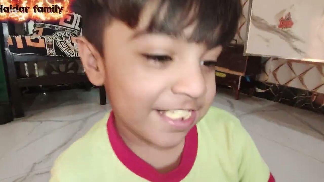 Aj eftari humry ghr or masjid my Quran b khtam 🥰🥰