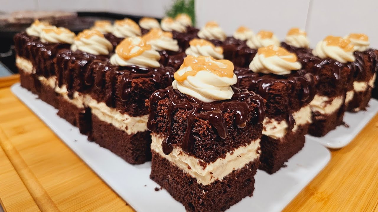 ميني كيك ديال الهبال هشاش كيدوبو في الفم وجديهم في دفعه وحده 😋😋