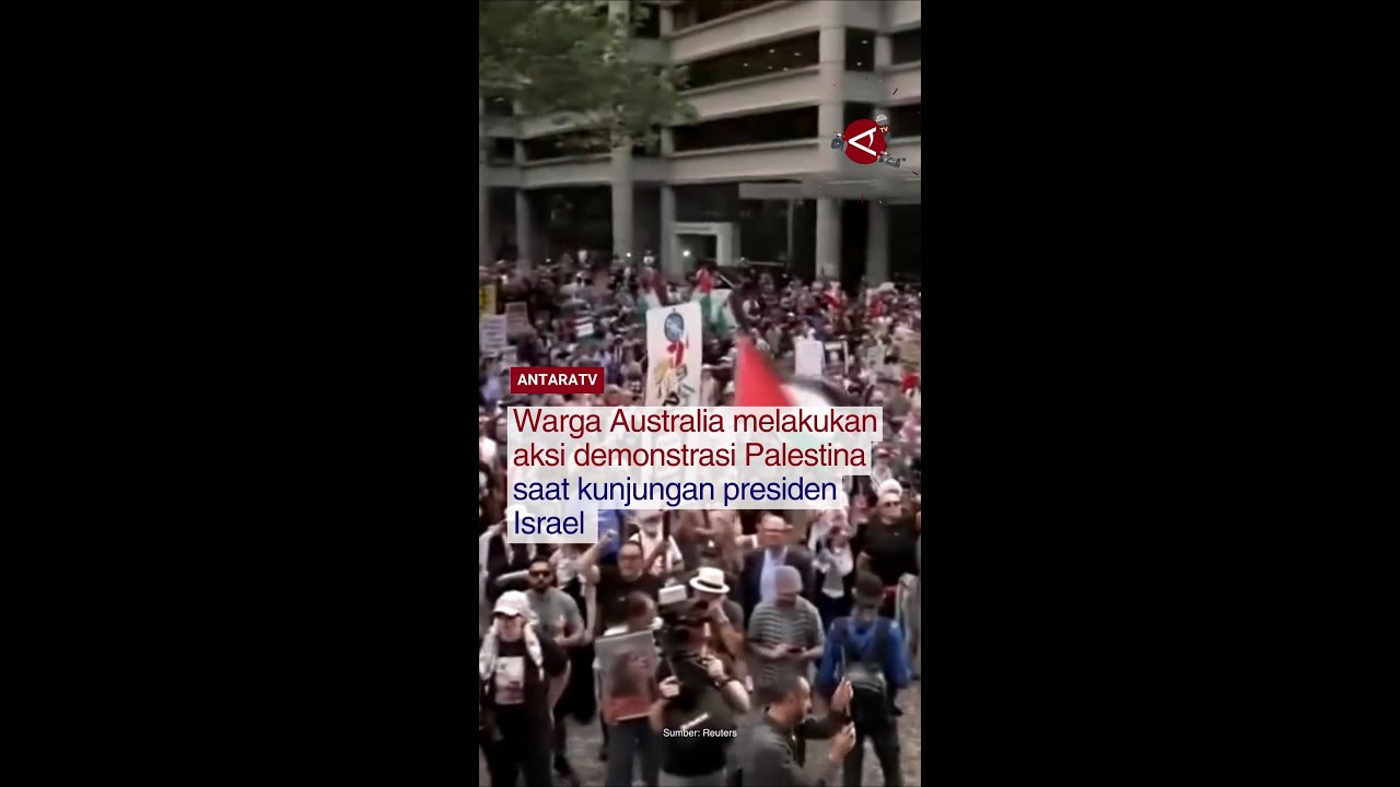 Warga Australia melakukan aksi demonstrasi Palestina saat kunjungan presiden Israel