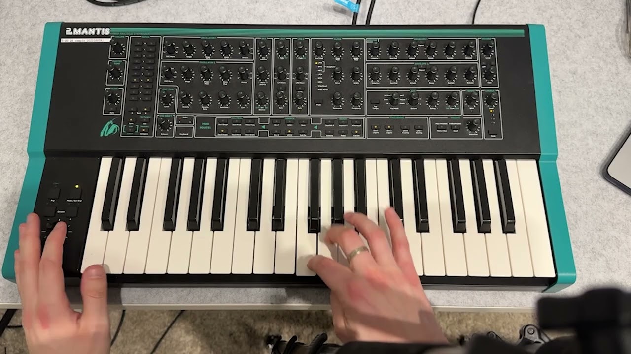 PWM Mantis Hybrid Synth test  - Part 1 (All playing)