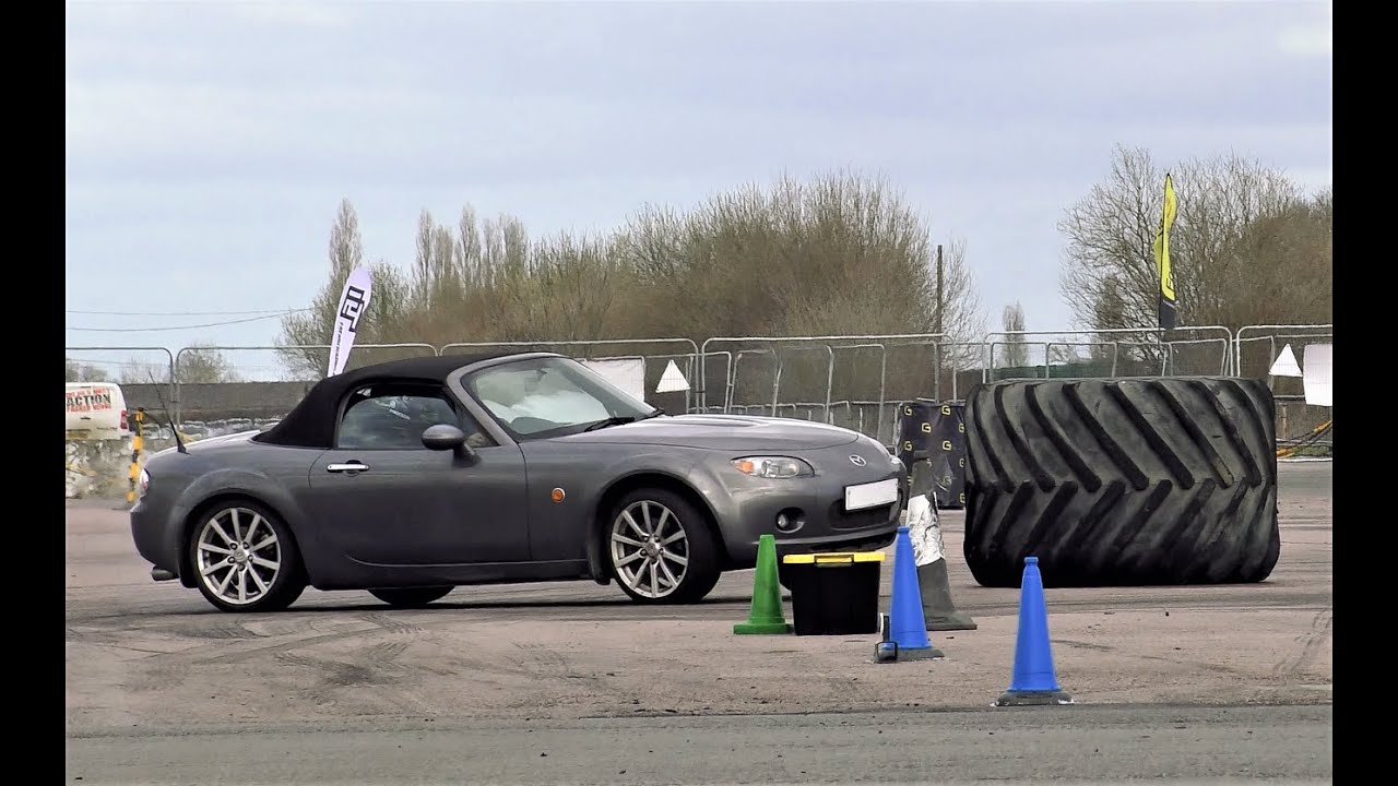 GYMKHANA TEST - BONE STOCK MAZDA MX5 NC / DMITRIJ SRIBNYJ / SANATPOD 2023