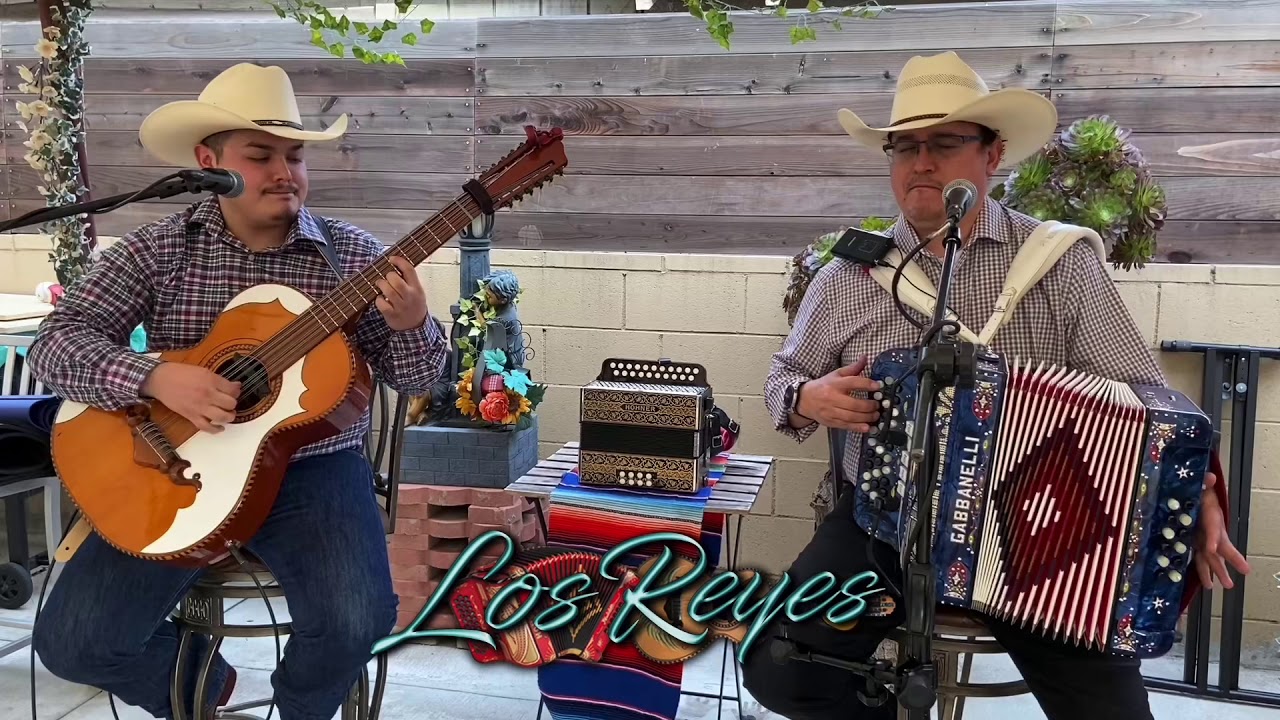 Grupo Los Reyes - Puerto de Ilusión