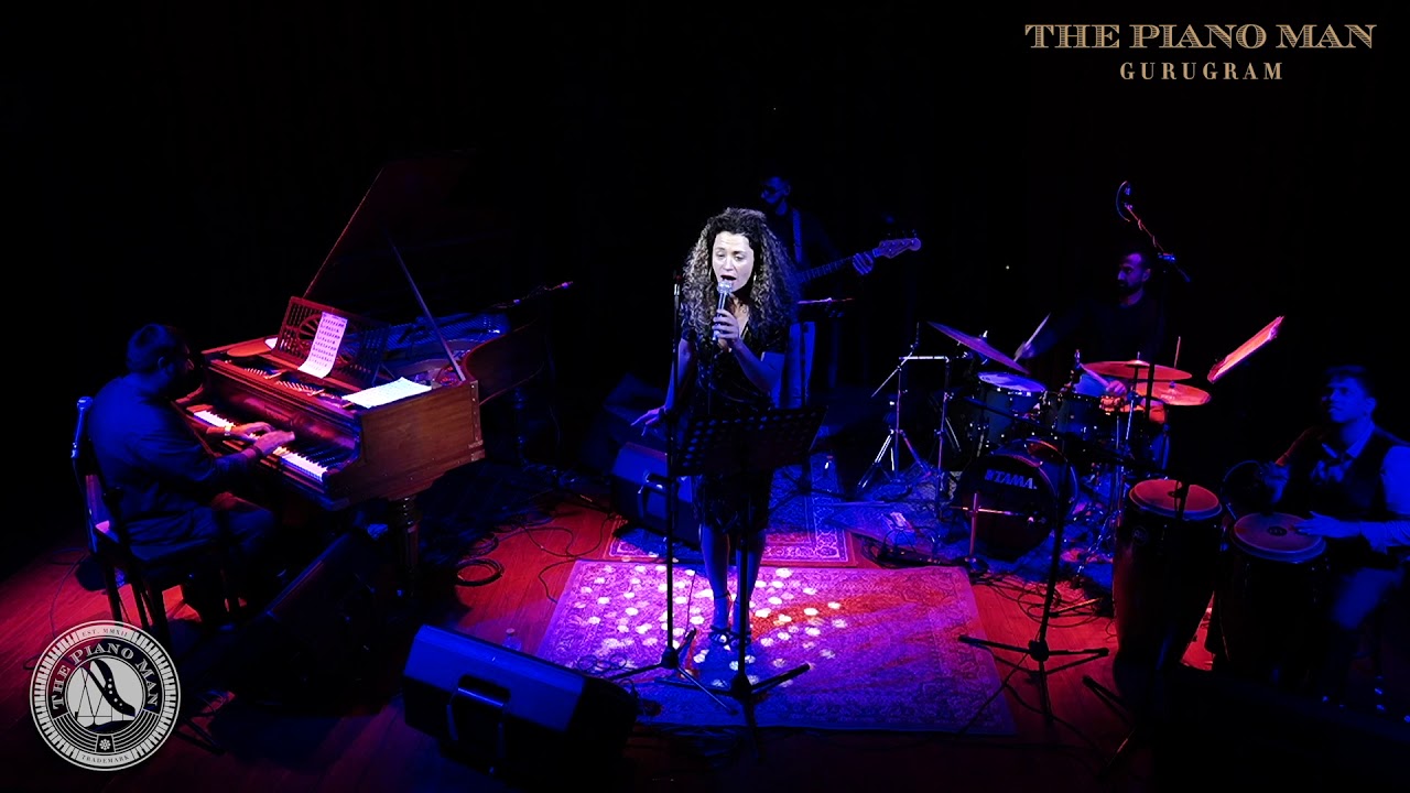 Elena Friedrich - Influencia do jazz  (1 December 2019 - Gurugram)