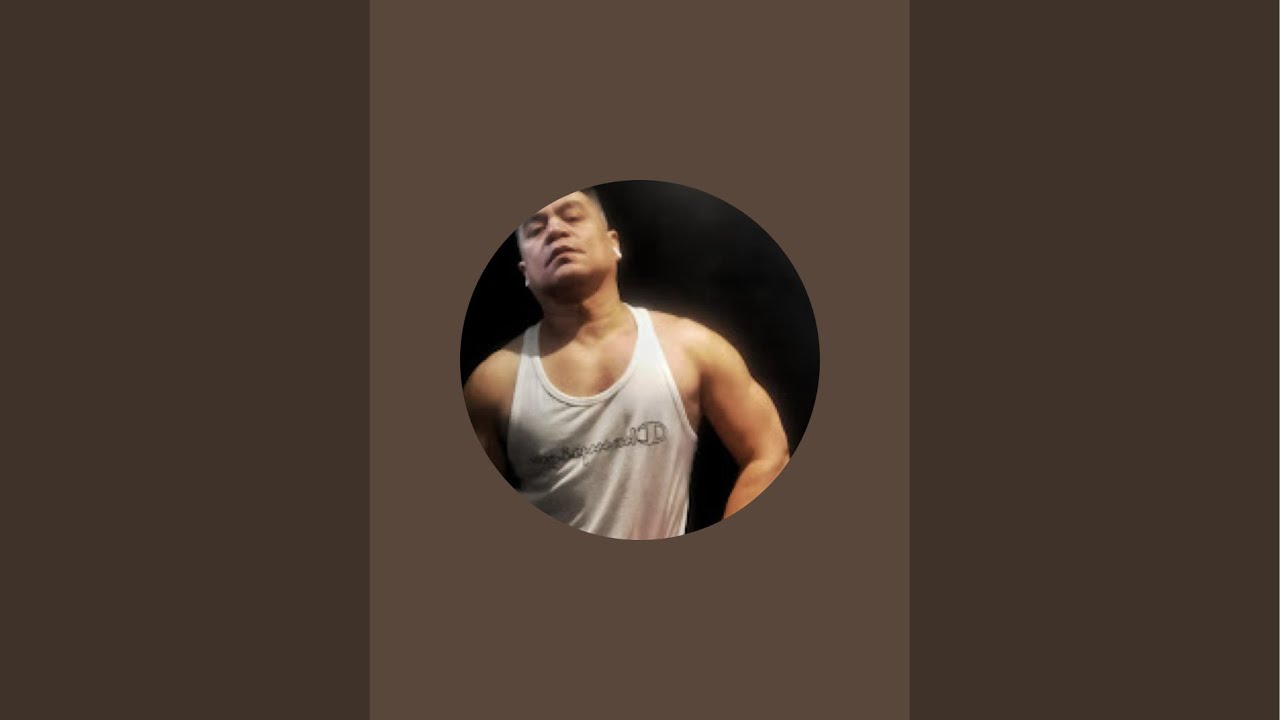 Carlos Candilas  is live